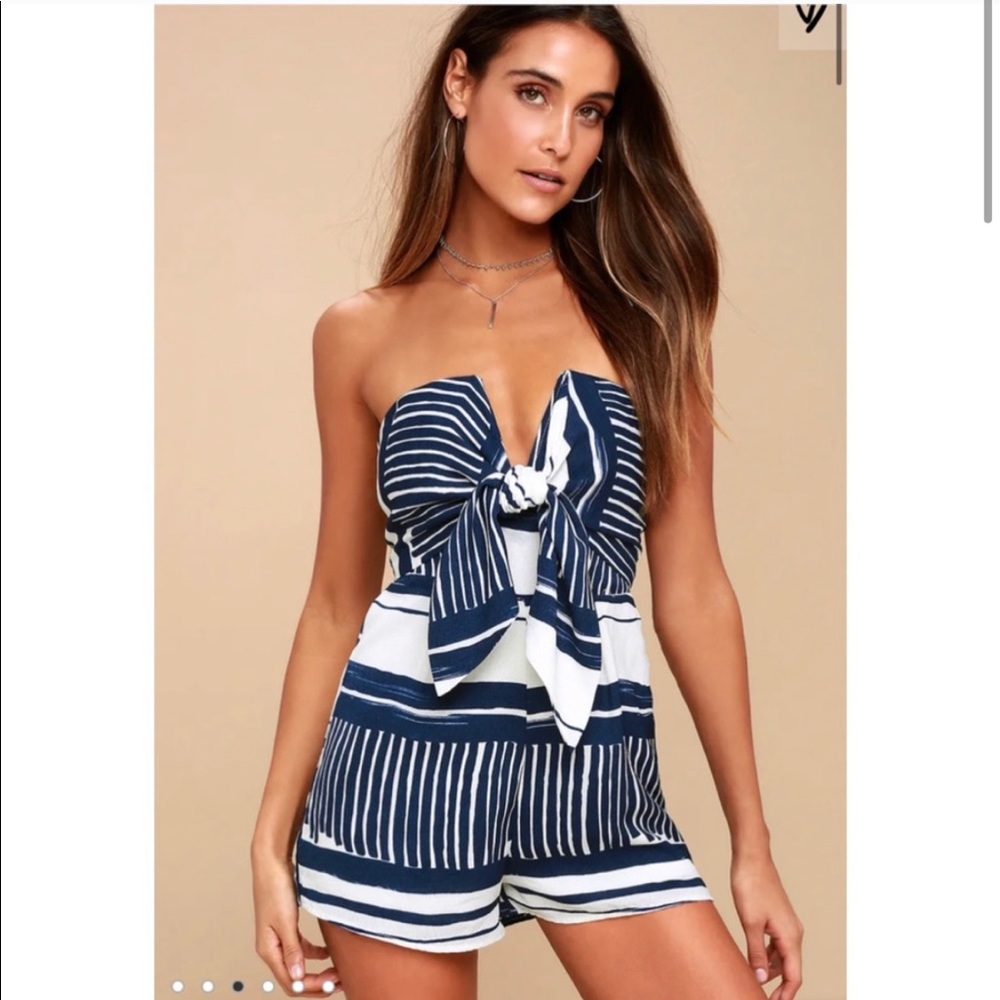 Strapless lulus romper
